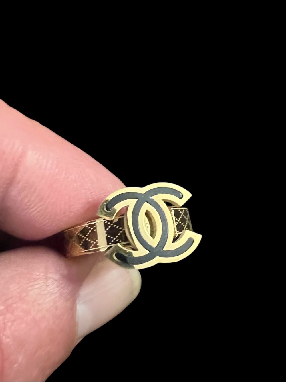 ChaneI Ring Women’s GoldTone With Black Enamel Logo SIZE- 9